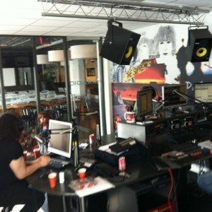 KX Radio